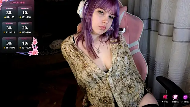 KristiBloom Adlı Modelin Canlı XXX Sohbeti