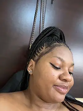 Renee-18 লাইভ XXX চ্যাট