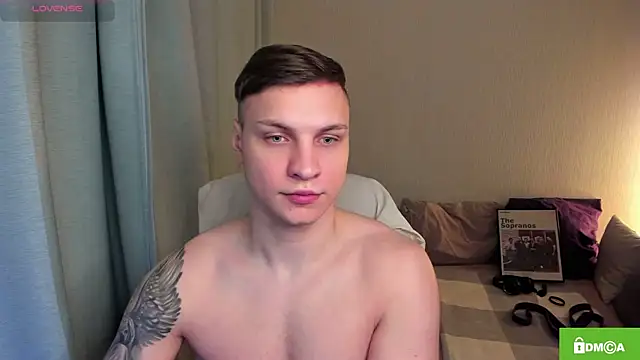 handsome_guy01のウェブカメラショー