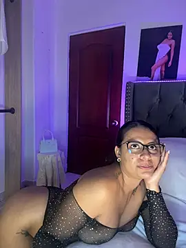 Živý XXX chat ema_zoe