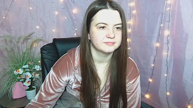 แชท XXX สดของ MavkaCute