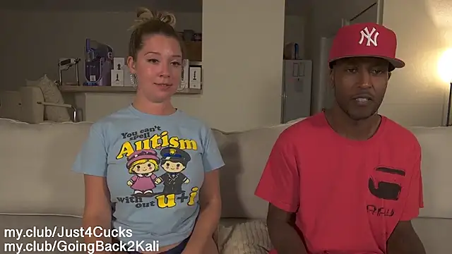 แชท XXX สดของ boomboomr00m