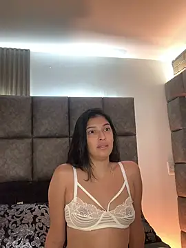 BrigitteVonsn Live XXX chat