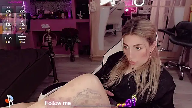 AnnieGOld_ Live XXX Chat