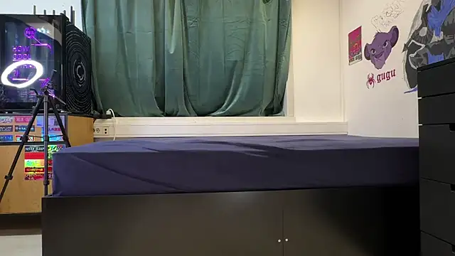 XXX chat uživo modela killa2053