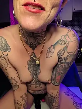 Chat +18 de sarahpearlx ao vivo