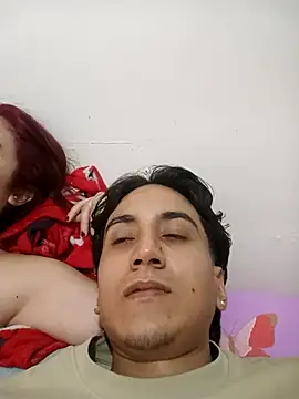 EsmeraldaNaim: απευθείας συνομιλία ΧΧΧ