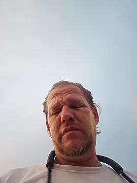 XXX chat uživo modela yourMasterisBored