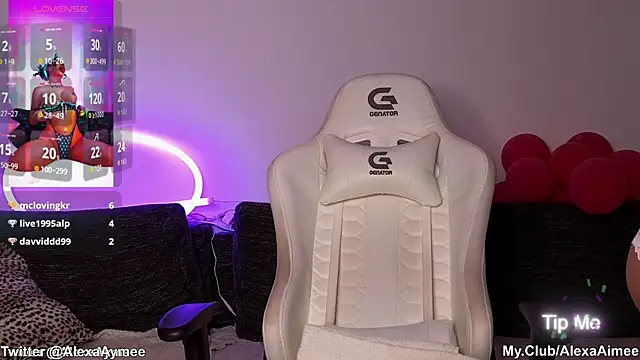 AlexaAimee: онлайн-секс-чат