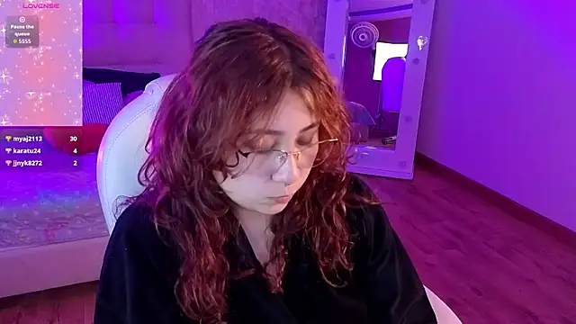 littlee_red: онлайн-секс-чат