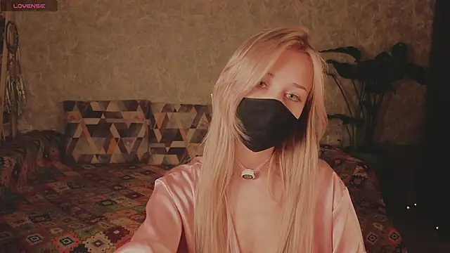 EternalOphelia Chat XXX in diretta