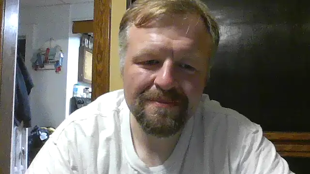 Pertunjukan Kamera Web TheOneDonShaun