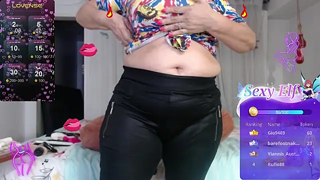 linapalacios: онлайн-секс-чат