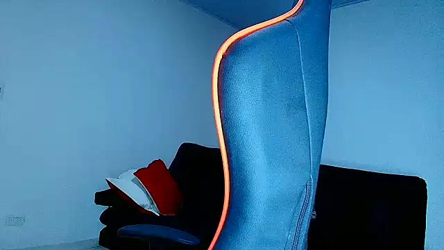 Czat XXX na żywo – Rousse_violett