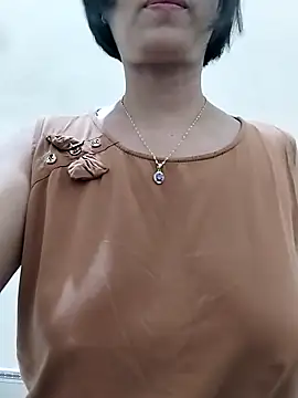 love_sexy090's Webcam Show