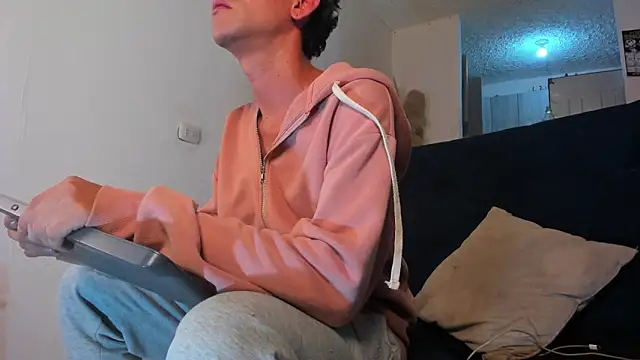 Chat XXX en directo de Steven_baby69