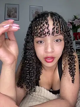 Yasmin777_n Live XXX chat