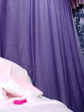 NinaVerse Webcam show