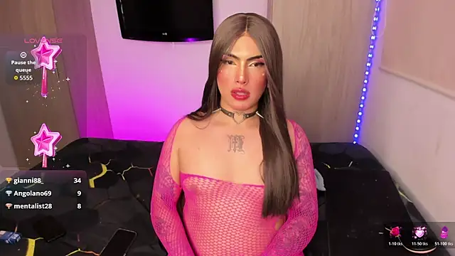 Sophie_whitexxx Webcam show