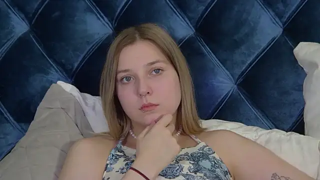 XXX chat uživo modela TinnaBurton