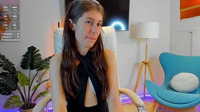 Hailey_Green Chat XXX live