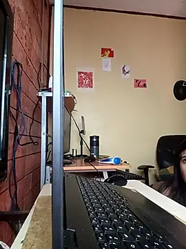 LunaAndCinnamonGirl's Live XXX Chat