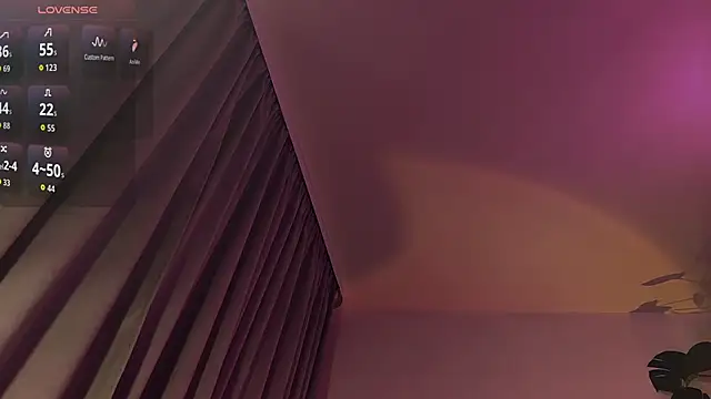 Charly_Fox: онлайн-секс-чат