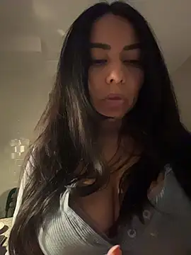 PetitLumiere's Live XXX Chat