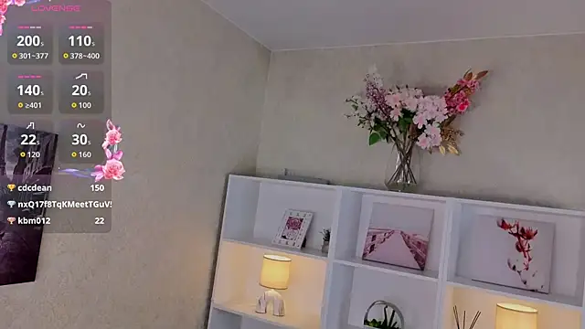 VinnieMaida live XXX chat