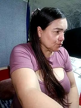 Chat +18 de Zuleyka_69 ao vivo