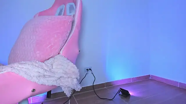 Chatroom XXX en direct de KataFerreira777