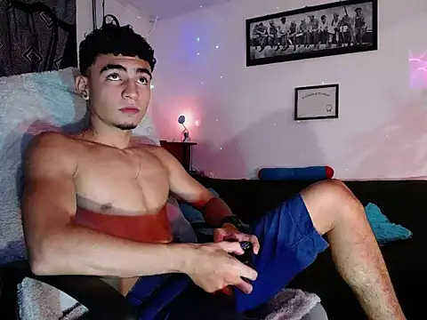 tiancam Adlı Modelin Canlı XXX Sohbeti