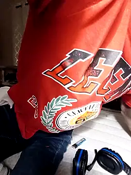 BuirdlyVerse – webcam-show