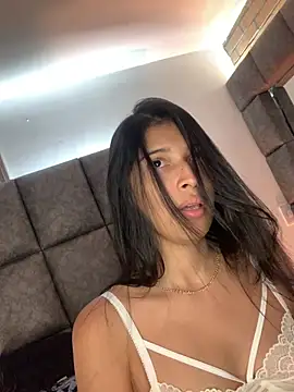 BrigitteVons Chat XXX live