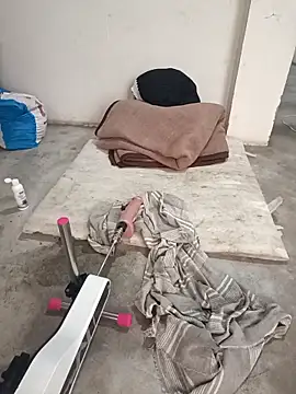 Savita_bhabhi_enjoy webkamerás műsora