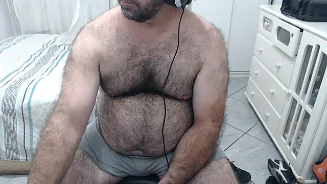 MysterBearMG: вебкам-шоу