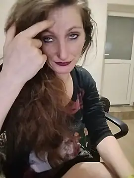 XXX chat uživo modela CrazyMaya39