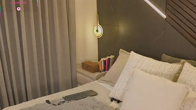 แชท XXX สดของ evamoretti