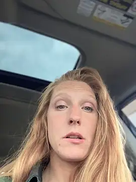 Chat XXX ao vivo de GoldenFlameGoddess