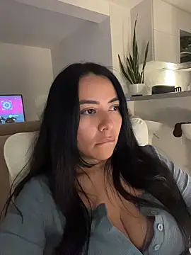 Chatroom XXX en direct de PetitLumiere