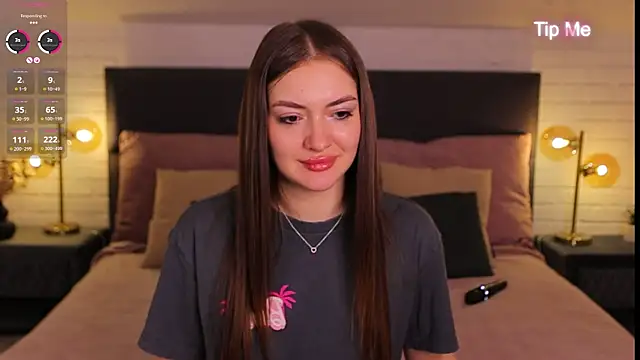 Chatroom XXX en direct de Micky__love