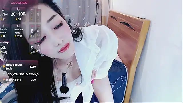 XXX chat uživo modela yaoyao-baby520