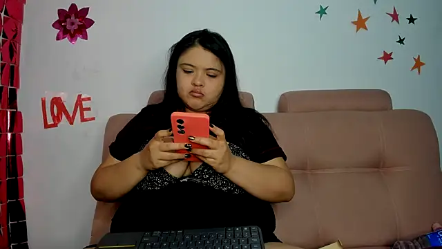 Chat XXX ao vivo de lizzie_c