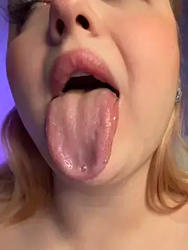 KellyMoors Live XXX-chat