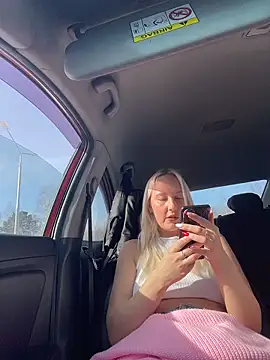 دردشة MerlinDave الجنسية المباشرة