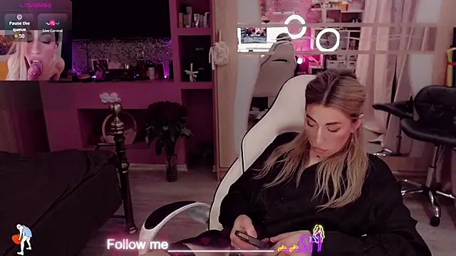 AnnieGOld_: απευθείας συνομιλία ΧΧΧ