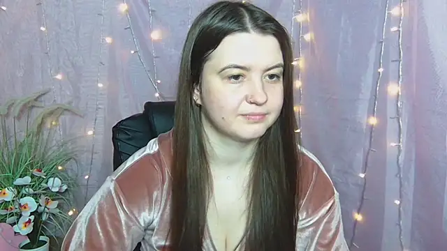 MavkaCute 现场XXX聊天