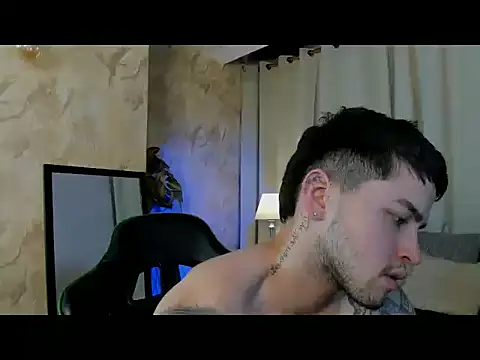 RONNY_COLTON webkamerás műsora