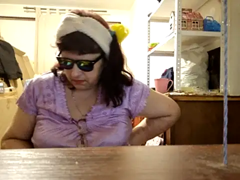 Samantha_Squirt@xh 现场XXX聊天