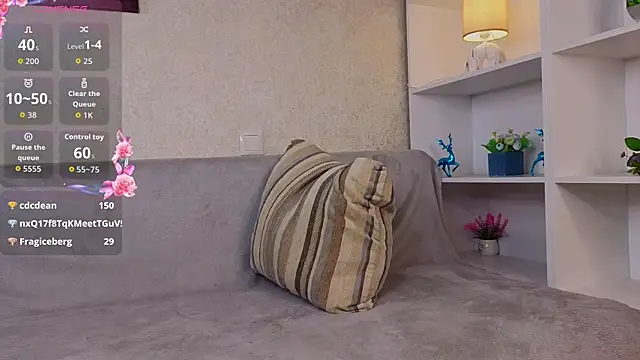 XXX chat uživo modela VinnieMaida